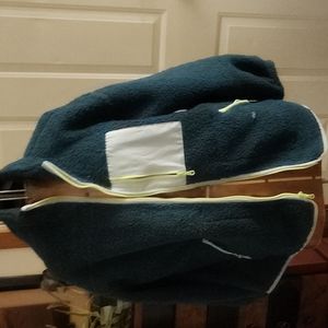 - Oversized zip up jacket green not sold if you see it down my page